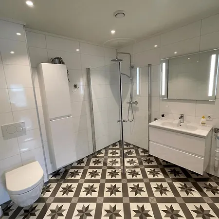 Hyttetun מלון דירות *