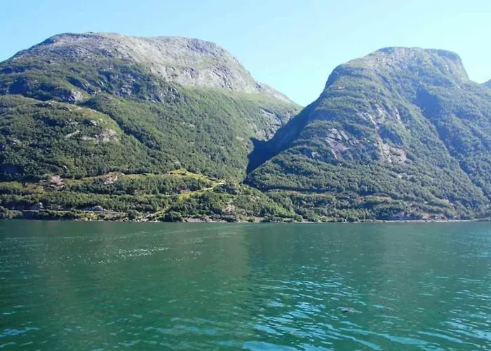 Hyttetun * Rosendal
